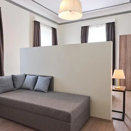 Hotel Ghiffa Szálloda Ghiffa