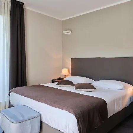 Hotel Hotel Ghiffa 4*