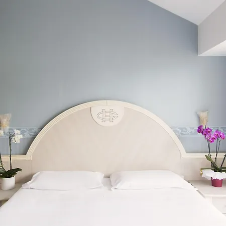 هوتل جيفا 4*