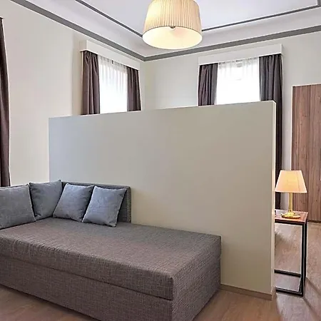 Hotel Ghiffa Ξενοδοχείο 4*