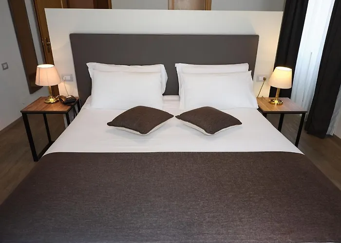 호텔 Hotel Ghiffa 4*